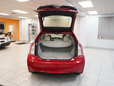 Used 2013 Toyota Prius image 9