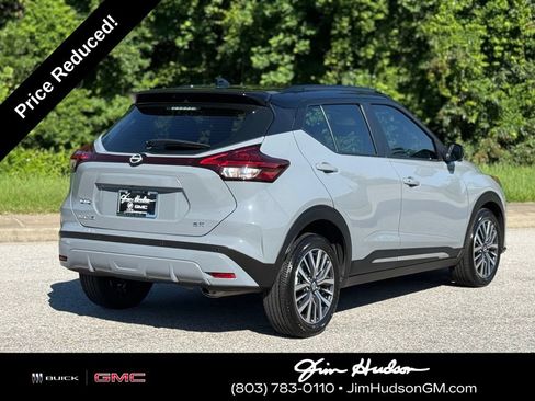 Used 2024 Nissan Kicks SR FWD image 13