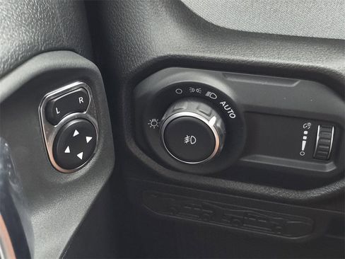 New 2025 Jeep Wrangler Sport S image 15