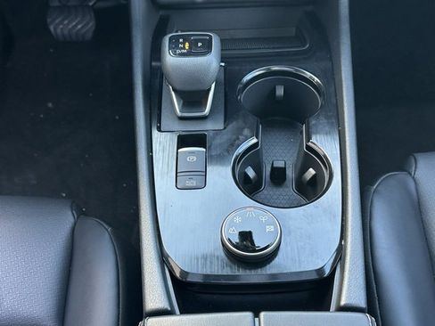 Certified 2023 Nissan Rogue SV w/ SV Premium Package image 32