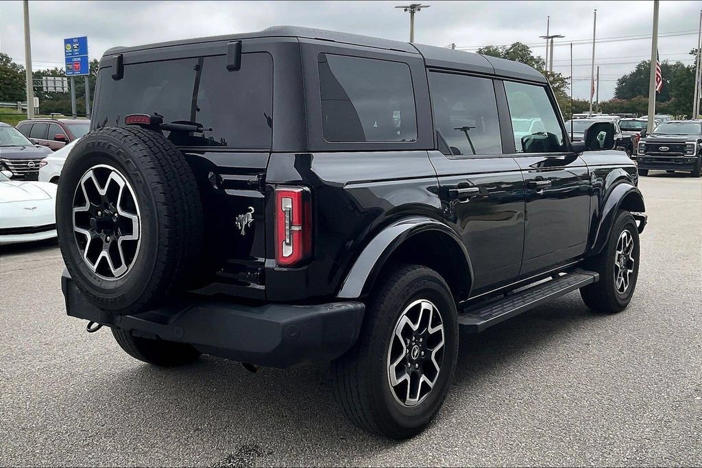 Used 2024 Ford Bronco Outer Banks AWD/4WD image 6