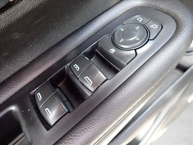 Used 2020 GMC Terrain SLT w/ Preferred Package AWD/4WD image 17