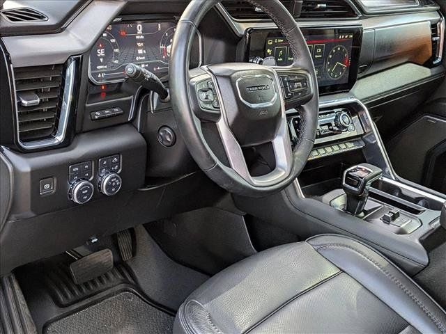Used 2024 GMC Sierra 1500 Denali w/ Denali Reserve Package AWD/4WD image 9