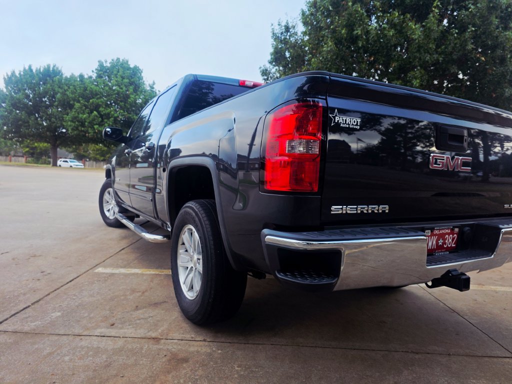 Used 2017 GMC Sierra 1500 SLE w/ SLE Value Package RWD image 17