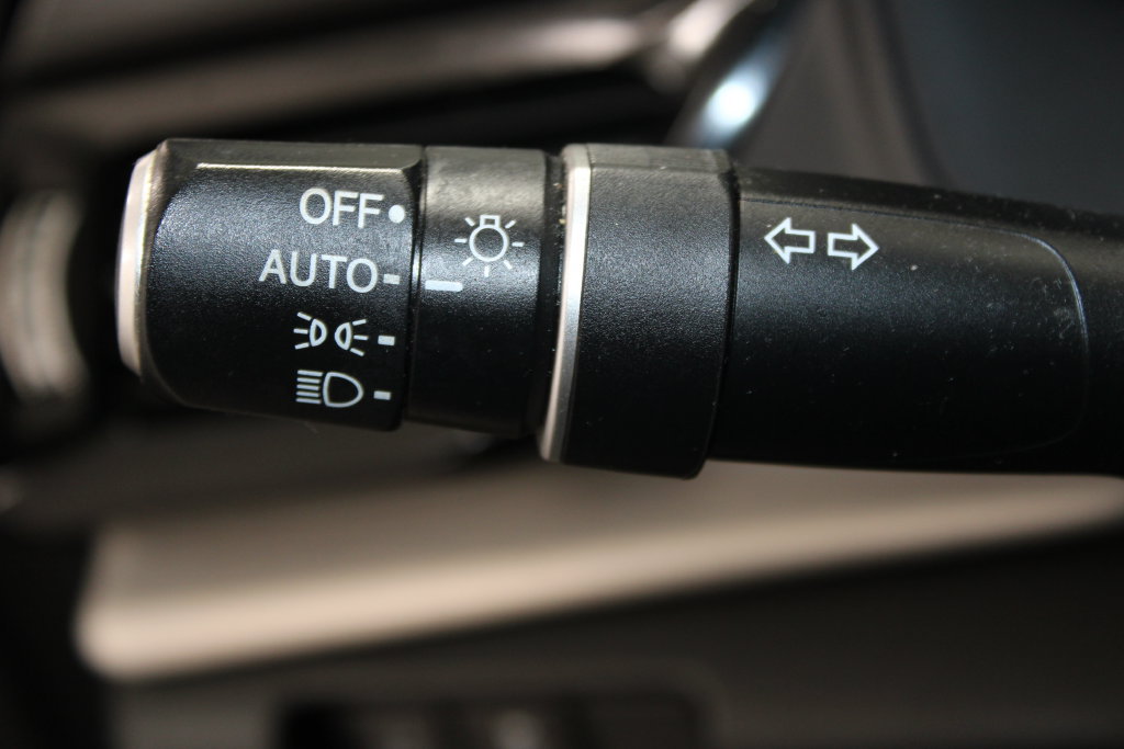 Used 2019 Acura RDX FWD image 17