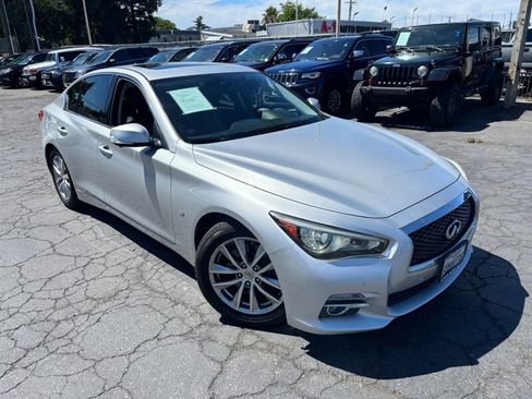 Used 2014 INFINITI Q50 Premium w/ Deluxe Touring Package RWD image 2