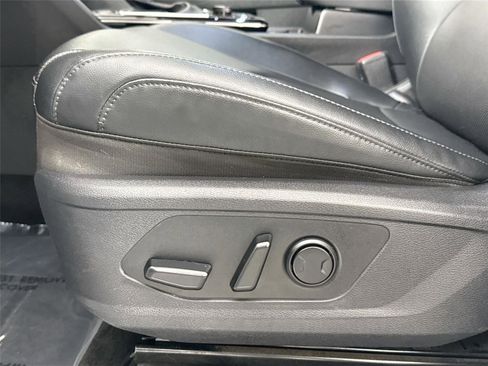 Used 2023 Kia Sportage SX FWD image 29