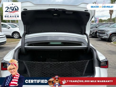Used 2023 Lexus IS 300 w/ Comfort Package RWD image 11