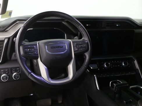Used 2022 GMC Sierra 1500 Denali w/ Denali Reserve Package image 2
