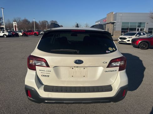 Used 2018 Subaru Outback 2.5i Limited w/ Popular Package #2 image 6