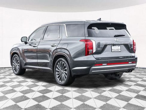 Used 2024 Hyundai Palisade Calligraphy image 15