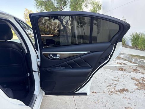 Used 2019 INFINITI Q50 Luxe RWD image 14