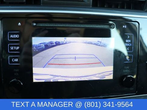 Used 2018 Toyota Corolla LE image 21