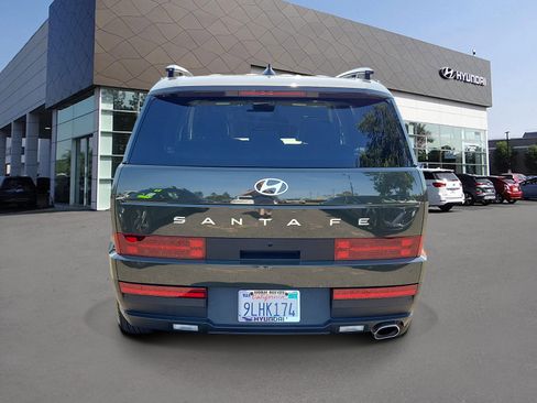 Used 2024 Hyundai Santa Fe SEL FWD image 4