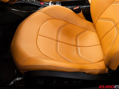 Used 2017 Ferrari 488 Spider *CARBON INTERIOR * IMMACULATE image 44