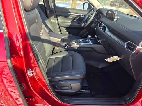 New 2025 MAZDA CX-5 AWD 2.5 S w/ Preferred Package image 4