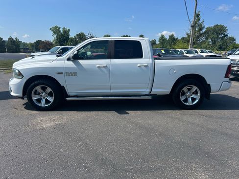 Used 2016 RAM 1500 Sport image 2