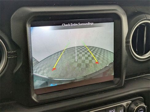 Used 2023 Jeep Wrangler Unlimited Sahara w/ Cold Weather Group image 24