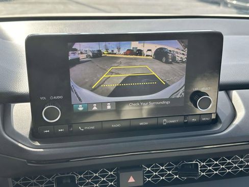 Certified 2025 Honda Accord LX image 20