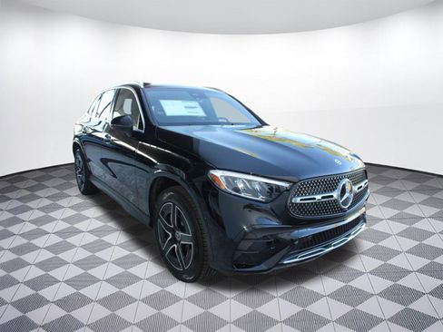 Used 2026 Mercedes-Benz GLC 300 image 7