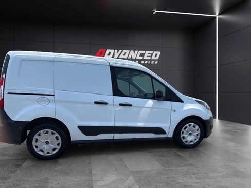 Used 2018 Ford Transit Connect XL FWD image 8