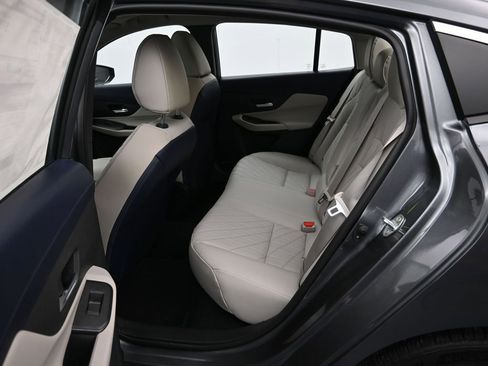 New 2026 Nissan Sentra SL w/ Floor Mat Package FWD image 23