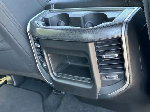 Used 2025 RAM 1500 Big Horn AWD/4WD image 13