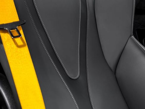 Used 2022 McLaren 720S Spider image 30