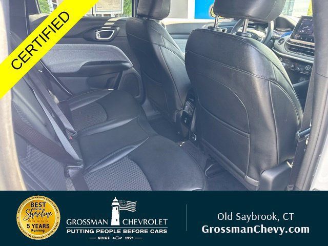 Used 2024 Jeep Compass Latitude w/ Convenience Group AWD/4WD image 23