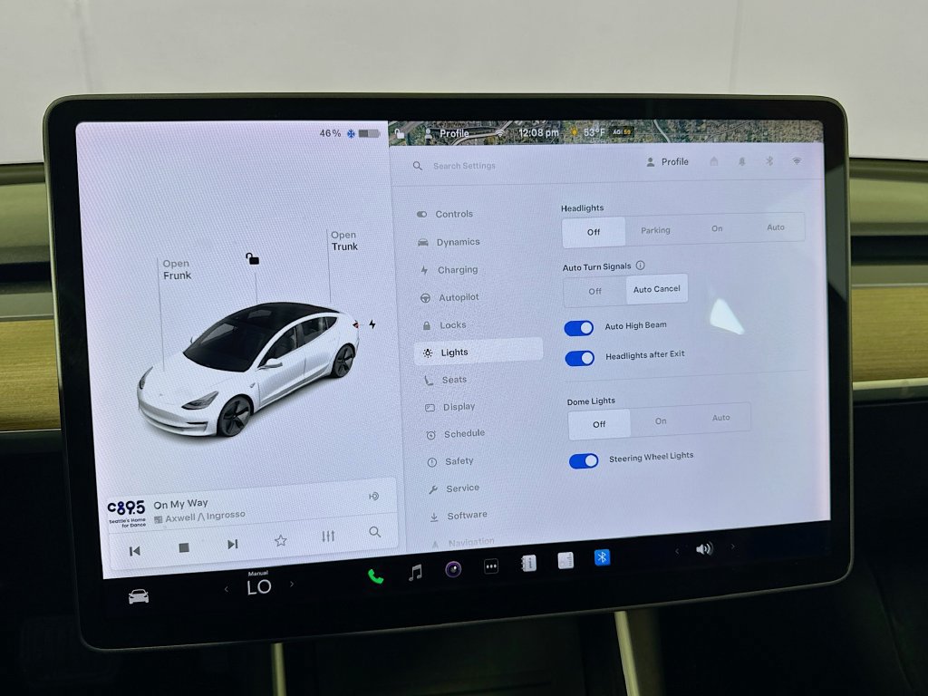 Used 2020 Tesla Model 3 Standard Range RWD image 18
