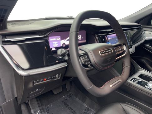 Used 2025 Jeep Wagoneer S Limited image 52