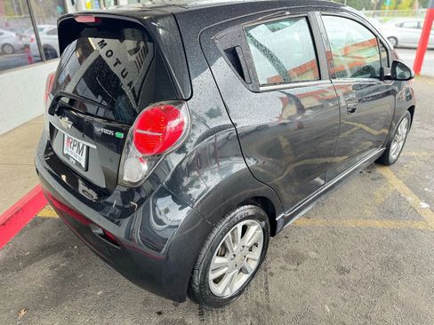 Used 2014 Chevrolet Spark LT image 7