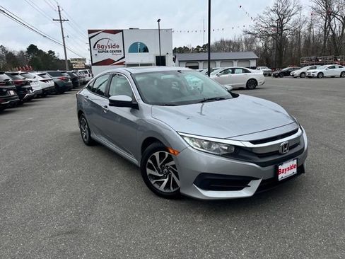 Used 2016 Honda Civic EX image 2