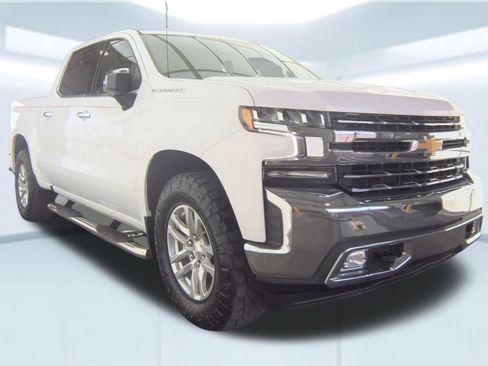 Used 2020 Chevrolet Silverado 1500 LTZ w/ LTZ Convenience Package AWD/4WD image 6