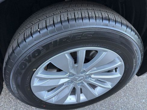New 2025 Mitsubishi Outlander ES FWD image 14
