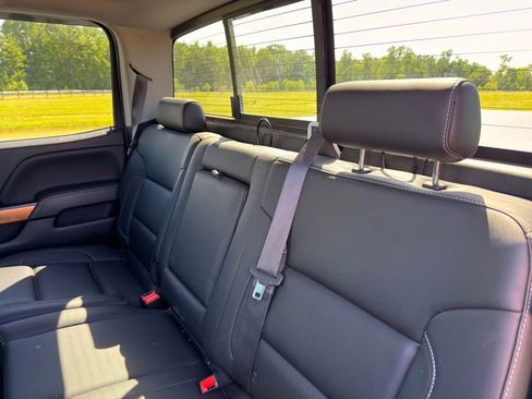 Used 2019 Chevrolet Silverado 2500 LTZ w/ Duramax Plus Package AWD/4WD image 34