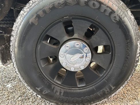 Used 2009 Ford F350 Lariat image 6