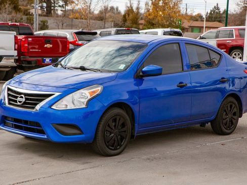 Used 2017 Nissan Versa S Plus image 9