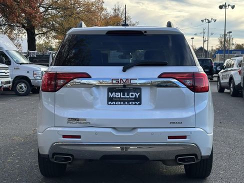 Used 2017 GMC Acadia Denali w/ Technology Package image 3