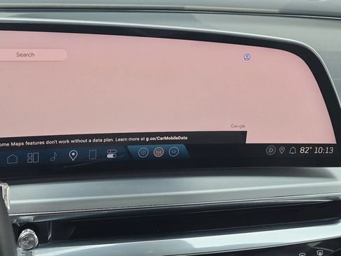 Certified 2024 Cadillac Lyriq Luxury AWD/4WD image 13