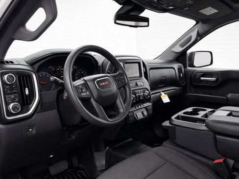 Used 2024 GMC Sierra 1500 Pro w/ Pro Value Package image 11