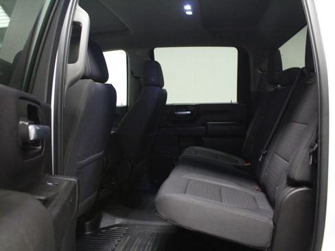 Used 2021 Chevrolet Silverado 3500 LT image 13