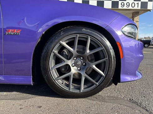 Used 2019 Dodge Charger Scat Pack image 9