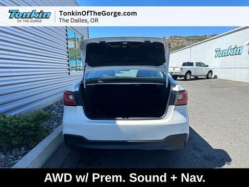 Used 2025 Subaru Legacy Limited AWD/4WD image 4