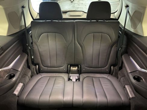 Used 2021 BMW X7 xDrive40i w/ Premium Package AWD/4WD image 28