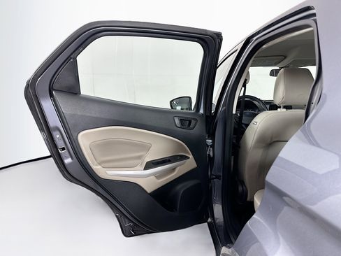 Used 2020 Ford EcoSport S image 24