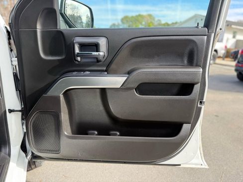 Used 2019 Chevrolet Silverado 1500 LT image 22