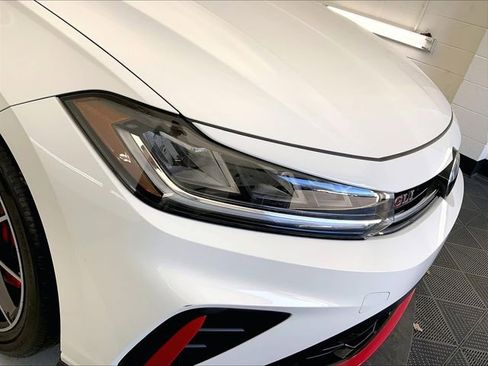 Certified 2025 Volkswagen Jetta GLI Autobahn FWD image 10