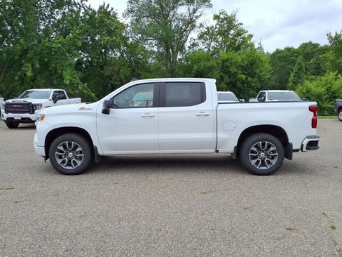 Used 2024 Chevrolet Silverado 1500 RST image 7