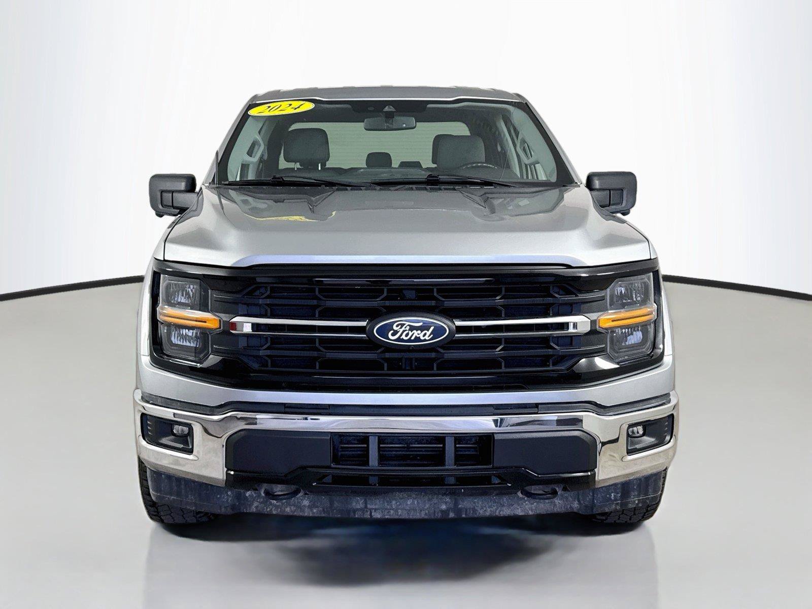 Used 2024 Ford F150 XLT AWD/4WD image 3